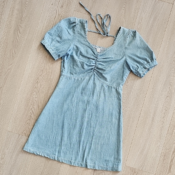 Dresses & Skirts - ONI Chambray Denim Puff Sleeve Mini Dress Medium *Smaller Side*